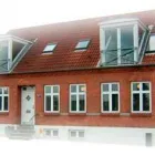 Forretning 1 billede ØRE-, NÆSE- OG HALSLÆGERNE SIGSGAARD OG GRØN i Viborg 82