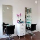 Forretning 2 billede SALON 2 i København Ø 84