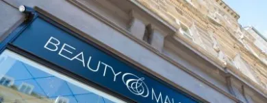 Forretning 5 billede BEAUTY & MAKEUP Hudpleje i København K 84