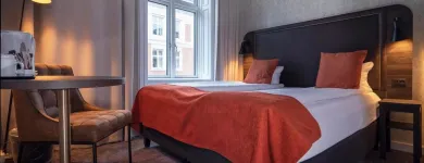 Forretning 3 billede HOTEL MAYFAIR Rejser & Turisme i København V 84