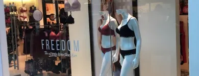 Forretning 6 billede HUNKEMÖLLER Tøjbutikker i Roskilde 85