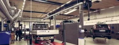 Forretning 5 billede PEDERSEN & GRAVERSEN Bil, Båd & Motor i Herning 82