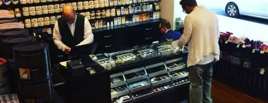 Forretning 3 billede THE DANISH PIPE SHOP APS. Tobak i København 84